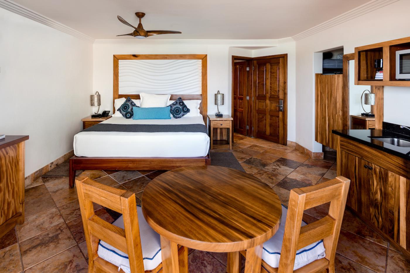 Cabo Surf Hotel